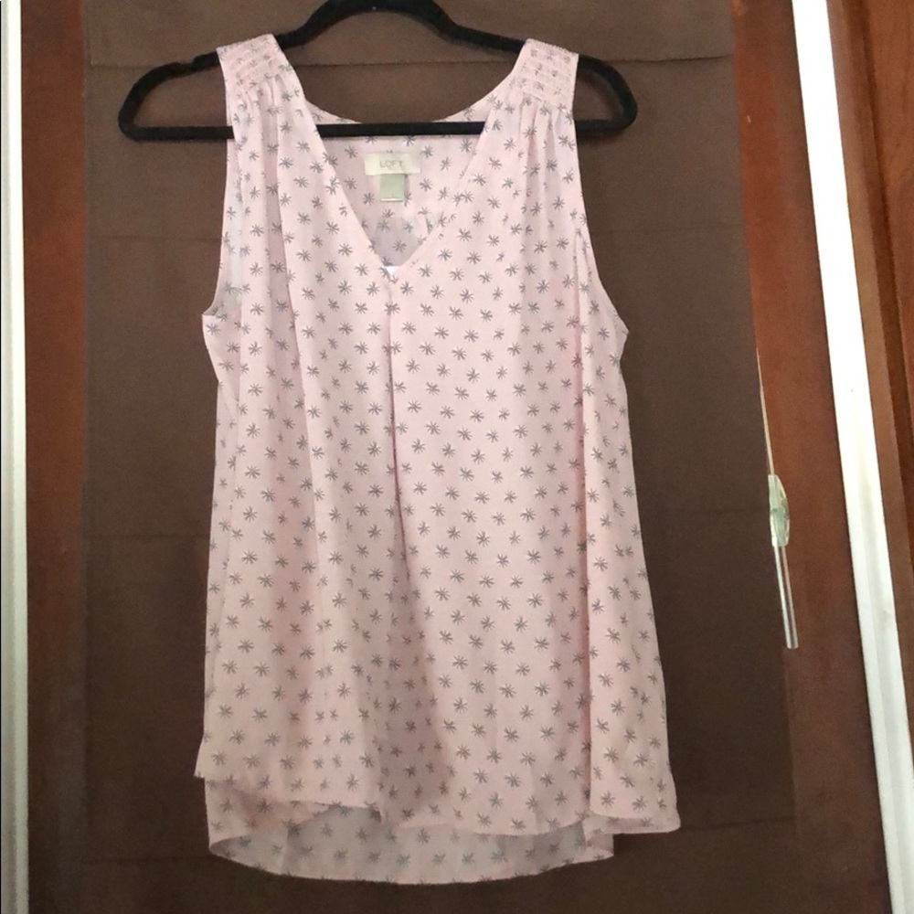 LOFT tank top. Size Large (NEVER WORN)